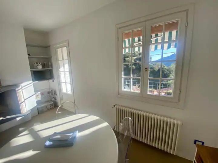 Appartement La Torre Di Gaia à Dolceacqua Extérieur photo